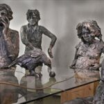 La Table de Dames, sculptural installation by Cécile Raynal