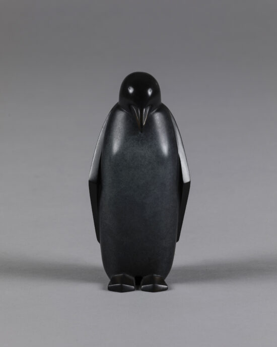 Sculpture en bronze, Sculpture en bronze patiné, le sujet principal est oiseau, par Marie Louise Sorbac, le nom de l'œuvre est Alfred