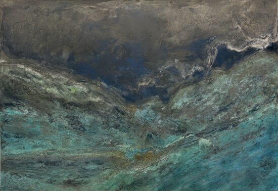 Tableau nature et paysage, Feuilles de zinc et de bronze oxydées sur panneau alvéolaire en aluminium, patine fixée à la cire d'abeille, le sujet principal est sea, par Frédérique Domergue, le nom de l'œuvre est Au-delà des brumes