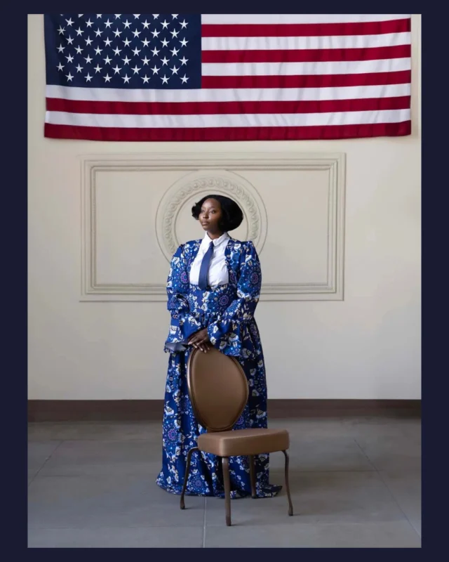 🌌 On the occasion of the Photography Week in Paris, we are excited to present this series by Tamary Kudita. Created during an artist residency in Dallas, Roads Less Traveled by traces routes that connect memory, imagination, and the longing for elsewhere.
The women in these images do not tell a single story; each photograph gestures toward a different destiny, revealing the delicate tension between departure and arrival, between who we are and who we might become. Here, migration becomes more than a geographical shift, it is an inner landscape, a map shaped by uncertainty and desire.
📸 Slide 1: Northern Star
📸 Slide 2: Home Sweet Home
📸 Slide 3: Prairie Pride
🔗 Explore more of Tamary Kudita’s work via the link in bio.-🌌 À l’occasion de la Semaine de la Photographie à Paris, nous vous présentons cette série de Tamary Kudita. Créée lors d’une résidence artistique à Dallas, Roads Less Traveled suit des routes qui relient mémoire, imagination et désir d’ailleurs.
Les femmes qui peuplent ces images ne racontent pas une seule histoire ; chaque photographie ouvre sur un destin différent, révélant la tension fragile entre départ et arrivée, entre ce que nous sommes et ce que nous pourrions devenir. Ici, la migration devient paysage intérieur, une cartographie de l’incertitude et du désir.
📸 Slide 1: Northern Star
📸 Slide 2: Home Sweet Home
📸 Slide 3: Prairie Pride
🔗 Découvrez l’univers de Tamary Kudita via le lien en bio.